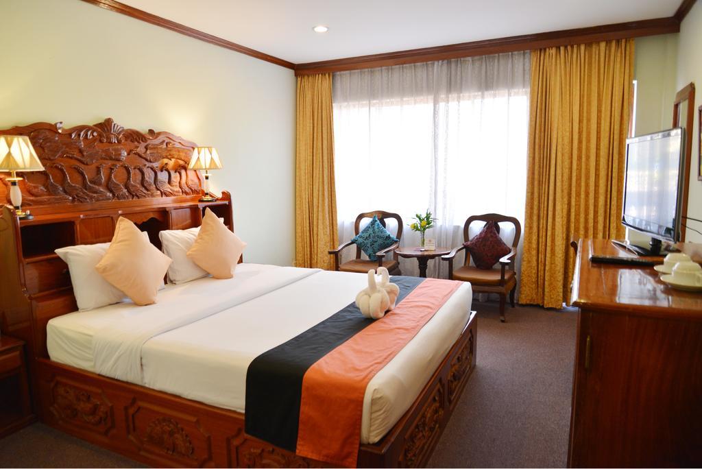Angkor Hotel Siem Reap Ngoại thất bức ảnh