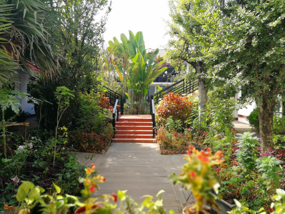 Angkor Hotel Siem Reap Ngoại thất bức ảnh